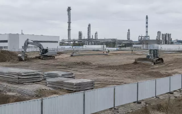 Застройщики смогут готовить площадки в промзонах до разрешения на стройку